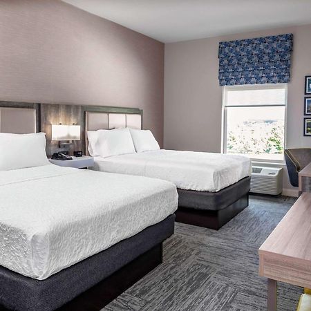 Hampton Inn Cranbury Exteriér fotografie