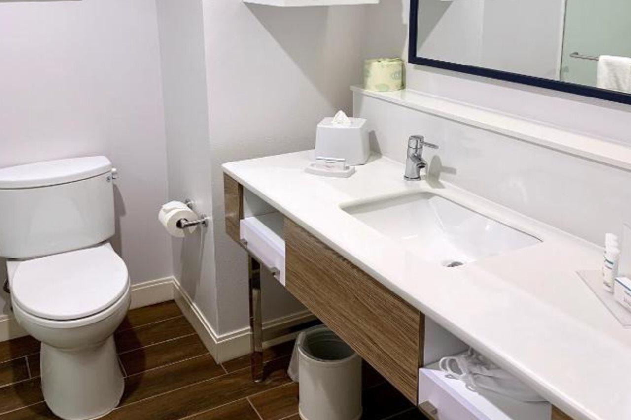 Hampton Inn Cranbury Exteriér fotografie
