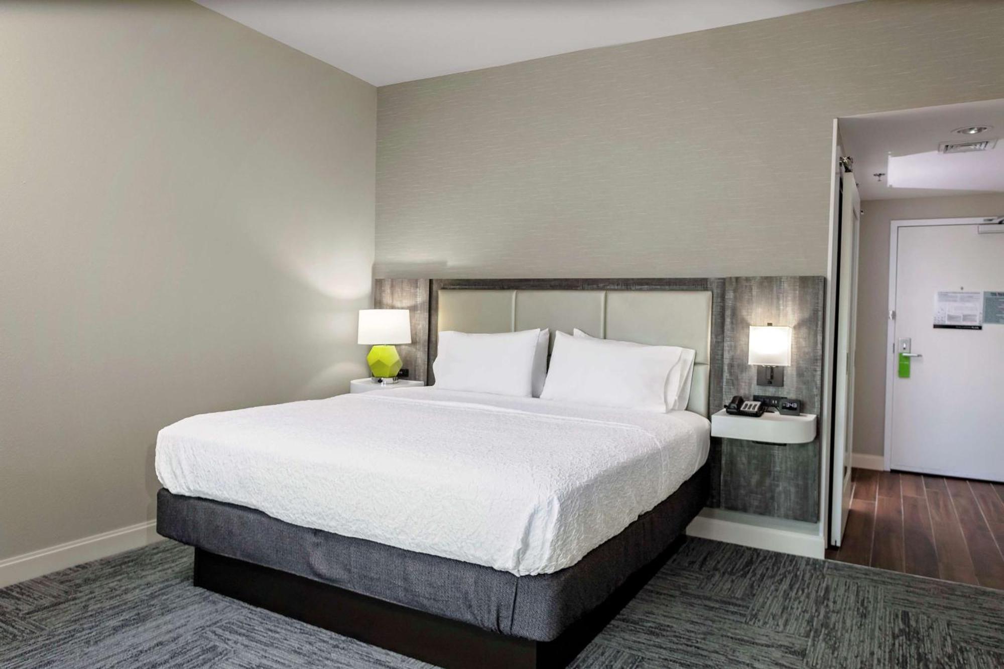 Hampton Inn Cranbury Exteriér fotografie